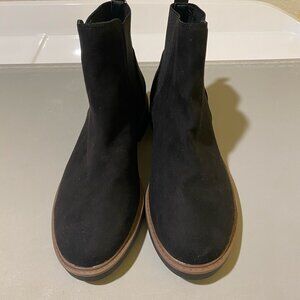 Esprit Chelsea Boots Women 7.5M Black Selma Pull On Casual Faux Suede E1SEL02P